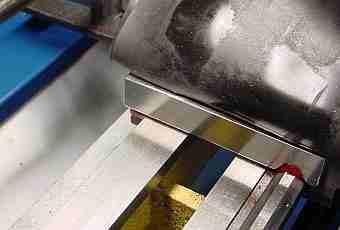 Mini lathe way wiper